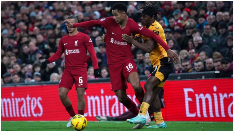 Gakpo (số 18) để lại ấn tượng tốt ở trận ra mắt Liverpool.