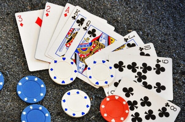 Các thuật ngữ thường gặp trong game bài phỏm 